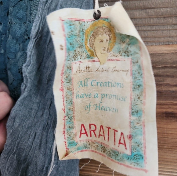 NWT ARATTA Blue Lace Overlay Women's Top Size Small - Picture 3 of 3